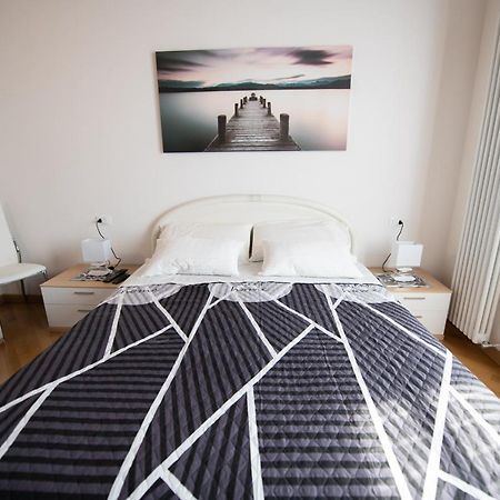 Appartamento Lago Blu Manerba del Garda Kültér fotó